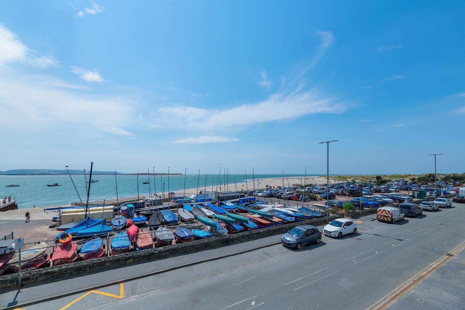 Fabulous Sea View Apartment Aberdyfi Exterior photo